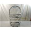 Image 2 : VINTAGE WHITE WICKER WALL SHELF BASKET