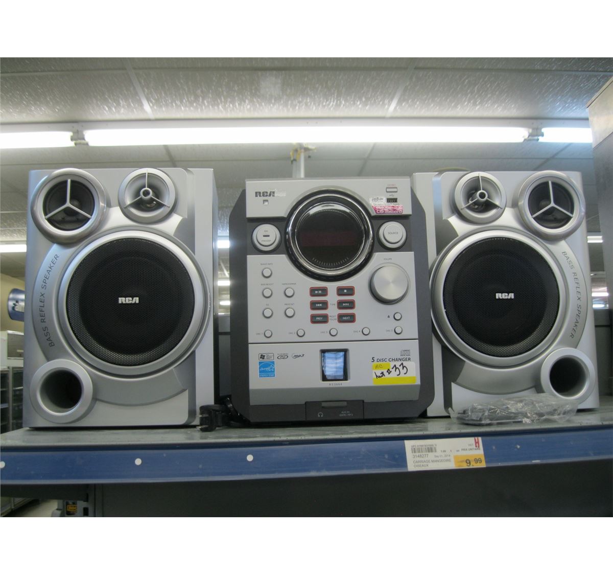 RCA STEREO SYSTEM W/ REMOTE