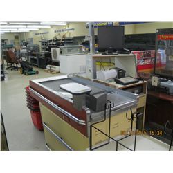 PAN OSTON CHECK OUT COUNTER, INCLUDES CONVEYOR COUNTER, BAG STATION, SCANNER, CASH COUNTER , CPU, CA
