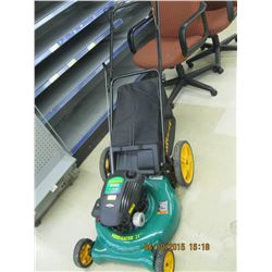 WEEDEATER 21" GAS LAWN MOWER WITH GRASS CATCHER, MD 550 SERIE