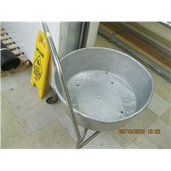 3 WHEEL MEAT CART
