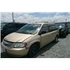 Image 1 : 01 Chrysler Town and Country Fwd 4dr Minivan - T - DRIVE MC