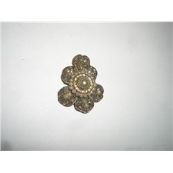 Vintage Very Old Flower Pearl Broach
