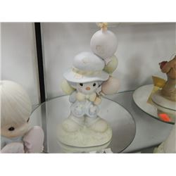 COLLECTABLE PRECIOUS MOMENTS PORCELEIN FIGURINE