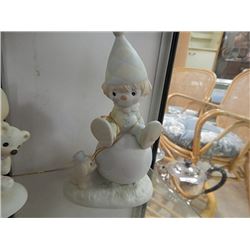 COLLECTABLE PRECIOUS MOMENTS PORCELEIN FIGURINE