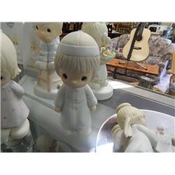 COLLECTABLE PRECIOUS MOMENTS PORCELEIN FIGURINE