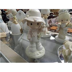 COLLECTABLE PRECIOUS MOMENTS PORCELEIN FIGURINE