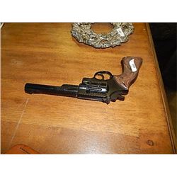 CROSSMAN CO2 REVOLVER - AS-IS