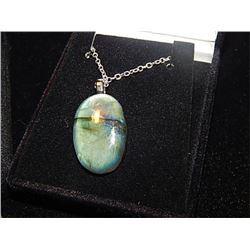 NECKLACE - 29CT CANADAIN LABRADONITE GEMSTONE SET IN STERLING SILVER ON SILVER CHAIN