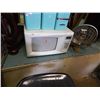 Image 1 : MICROWAVE