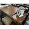 Image 2 : VINTAGE OAK TILT TOP DESK