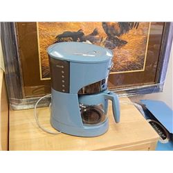 COFFEE POT