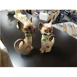 VINTAGE SIAMESE CATS - PORCELEIN - 2 TTL