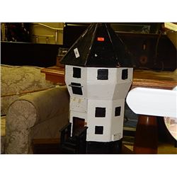 BIRD HOUSE - SHAPE OF LIGHT HOUSE