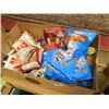Image 1 : BOX MISC FOOD