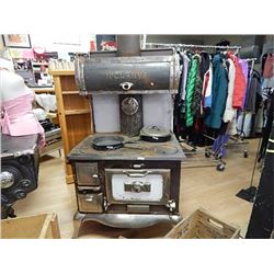 McCLARY WOOD BURNING RANGE