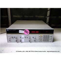 HP 5359A TIME SYNTHESIZER