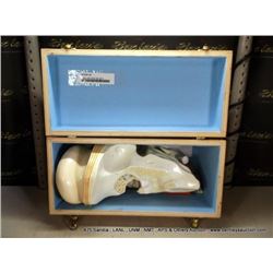 ENLARGED EAR MODEL (print sequence:) FY110095