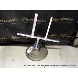 MARSHALL INDUSTRIES KINATECHNICS STAND