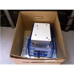 BOX: ASSORTED LAB HARDWARE/EQUIPMENT-BLOCKS, TRANSFERPETTE