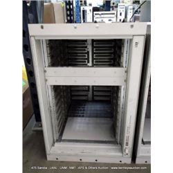 HP E1401A HIGH POWER MAINFRAME