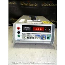 FLUKE 8921A TRUE RMS VOLTMETER