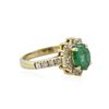 Image 2 : 14KT Yellow Gold 1.04 ctw Emerald and Diamond Ring
