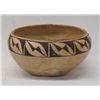 Image 1 : Historic Native American Acoma Butterfly Bowl