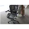 Image 2 : HERMAN MILLER AERON BLACK MESH BACK MULTILEVER ERGONOMIC TASK CHAIR