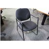 Image 2 : BLACK SLED BASE CLIENT CHAIR