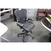 Image 2 : HERMAN MILLER AERON BLACK MESH BACK MULTILEVER ERGONOMIC TASK CHAIR