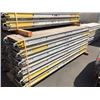Image 2 : 25 - 3' SCAFFOLDING FRAMES WITH 10 - 10' WORK PLATFORMS AND 1 BUNDLE OF 11' CROSSBARS