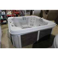 CAL SPAS 7 PERSON HOT TUB, BROWN EXTERIOR, GREY INTERIOR 30 STAINLESS STEEL JETS