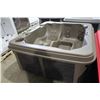 Image 3 : COLEMAN SPAS 5 PERSON HOT TUB, GREY EXTERIOR/GREY INTERIOR,10 STAINLESS STEEL JETS