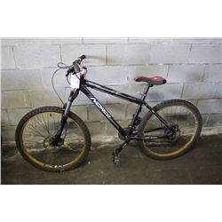 BLACK NORCO 24 SPEED FRONT SUSPENSION MOUNTAIN BIKE