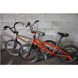 2 BIKES: RED NO NAME STUNT & SILVER NO NAME BMX BIKE