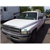 Image 1 : 2000 DODGE RAM 1500  PICKUP VIN 1B7HC16Y9YS605454