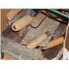 Image 1 : BOX OF TROWELS