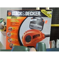 NEW B & D MOUSE SANDER