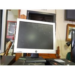 MONITOR - E-MACHINE - STOA