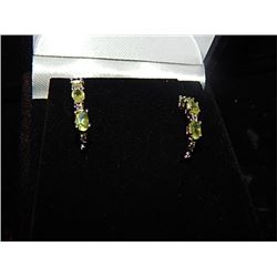EARINGS - PERIDOT AND DIAMONDS SET IN 925 STERLING SILVER - TTL 6 PERIDOTS AND 4 DIAMONDS IN THE PAI