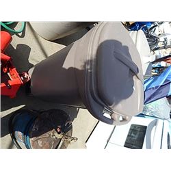 GARBAGE CAN ON WHEELS