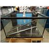 Image 1 : Large Aquarium w/Pedestal - No Shipping