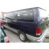 Image 5 : 2000 Ford E150 Chateau 5-Dr Window Van Navy & Grey
