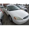 Image 8 : 2001 Ford Taurus SE Sedan, White
