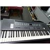 Image 1 : Yamaha Electric Keyboard