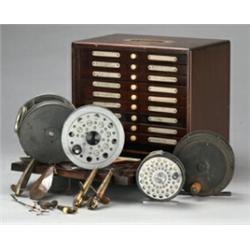 Hardy Bros brass 4 1/4 fly reel with engraved rod in hand trade mark, bordered oval logo Est.: £6...