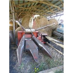 Gehl 800 Forage Chopper w/2 row 30in corn head