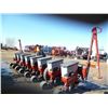 Image 4 : 2010 Case IH Model 1210 8R Planter