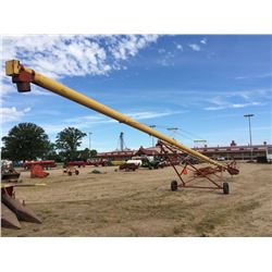 Westfield TR100-71 10in Grain Auger, pto, hydro swing hopper